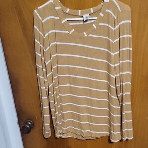 Long Sleeve Shirt Size Small By Sew In Love